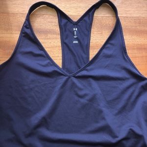 UNDER ARMOUR navy yoga racerback tank/XL